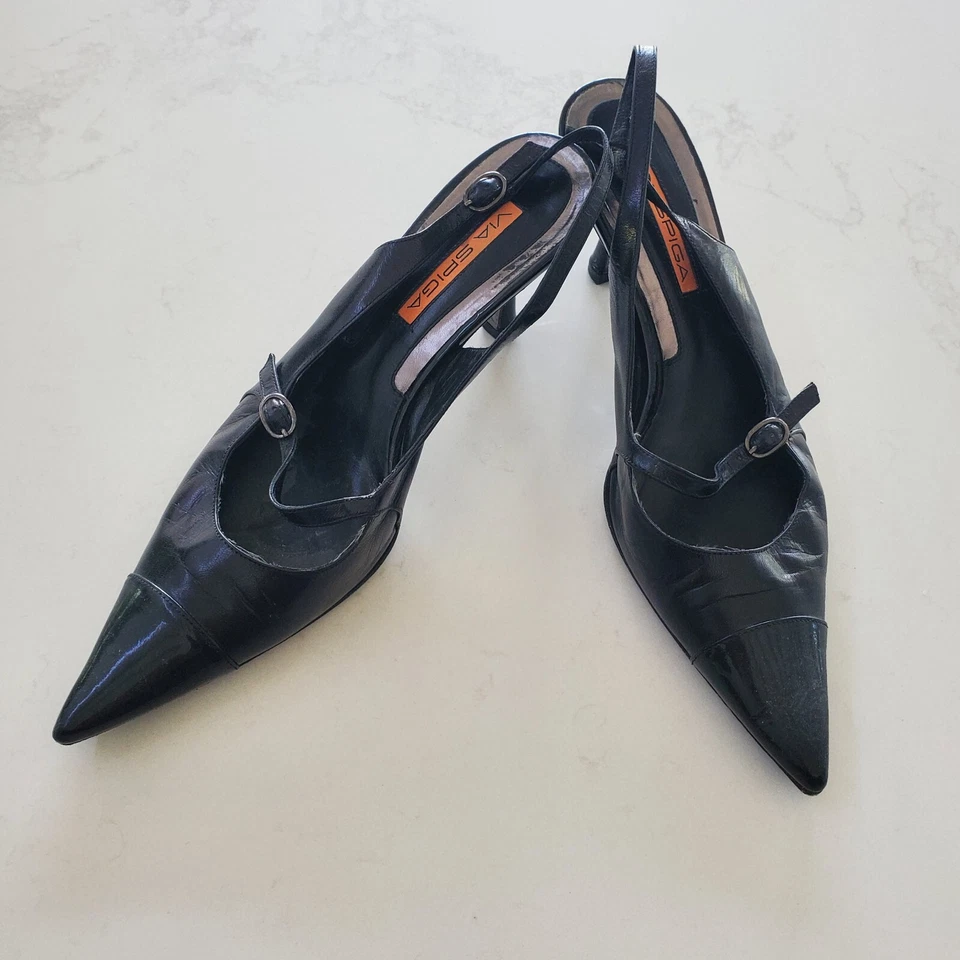 Via Spiga Cuero Negro Gatito Tacón Eslinga/Patente Punta y Tacón 8 Foto 3 de 4