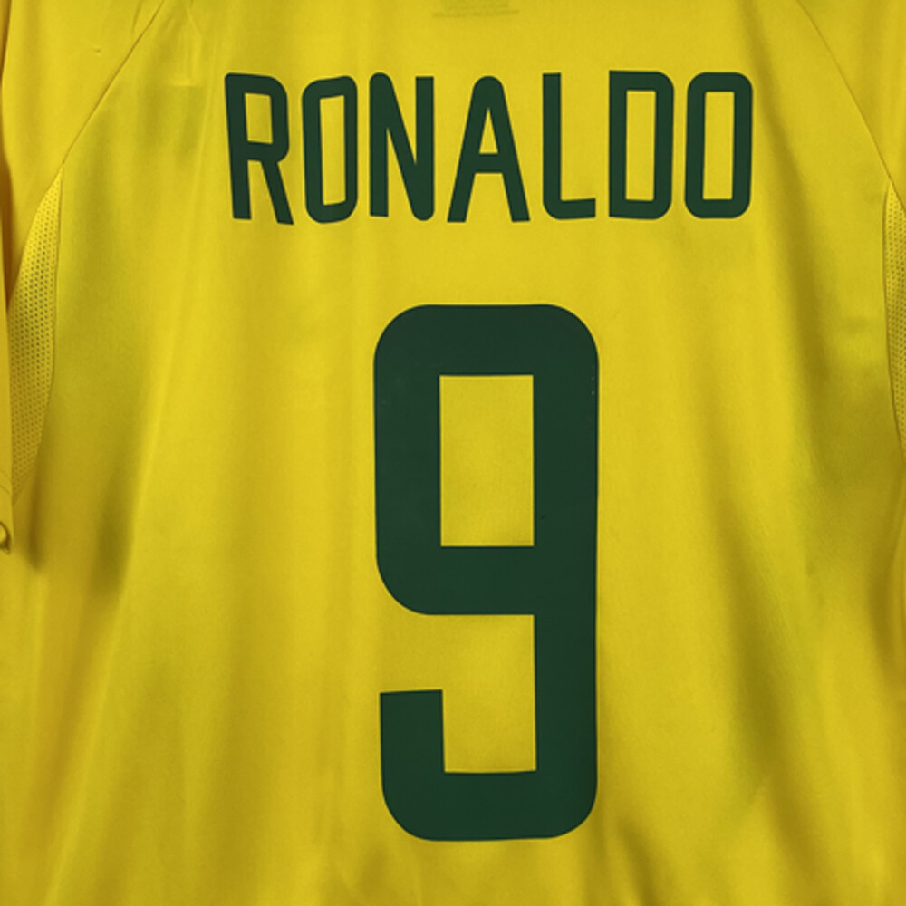 Vintage 02-03 Brazil National Team Home Shirt - Ronaldo #9