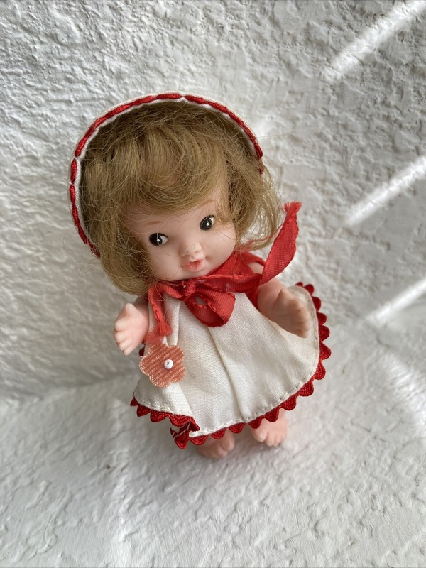 Vintage Doll Baby Pee Wee Doll Uneeda 1966 Hong Kong plastic mini pocket 4" EUC
