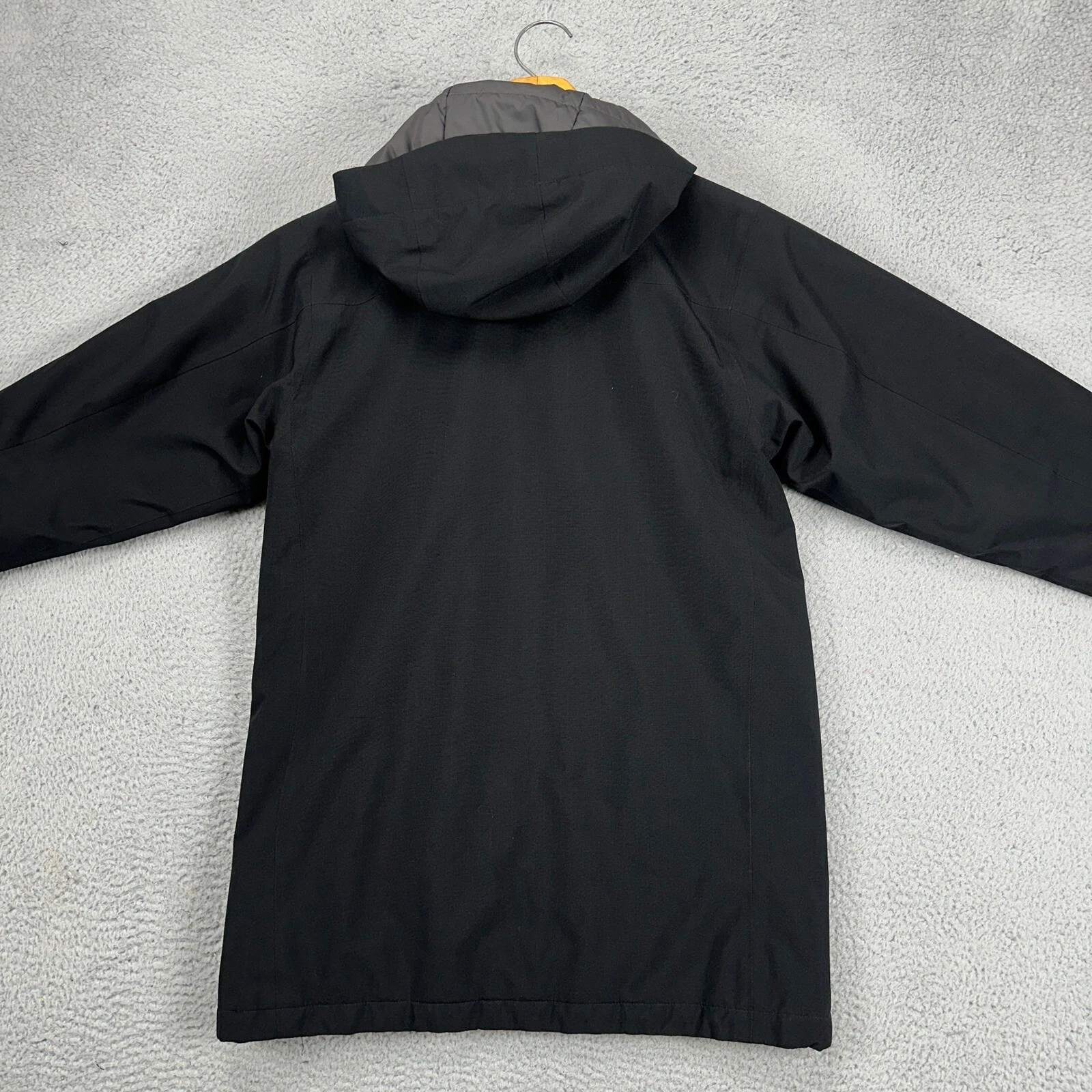 north-face hyvent primaloft hooded flap pocket jacket