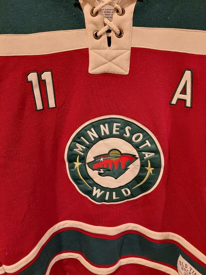 Camiseta deportiva de hockey Zach Parise Minnesota Wild Old Time con capucha NHL XXL MN 11 roja verde Foto 2 de 4