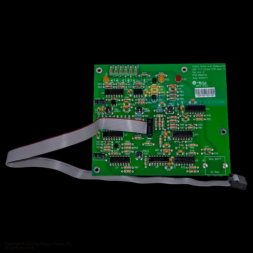 Carta electrónica control sin reloj Serie LMS del clorador salino Zodiac.