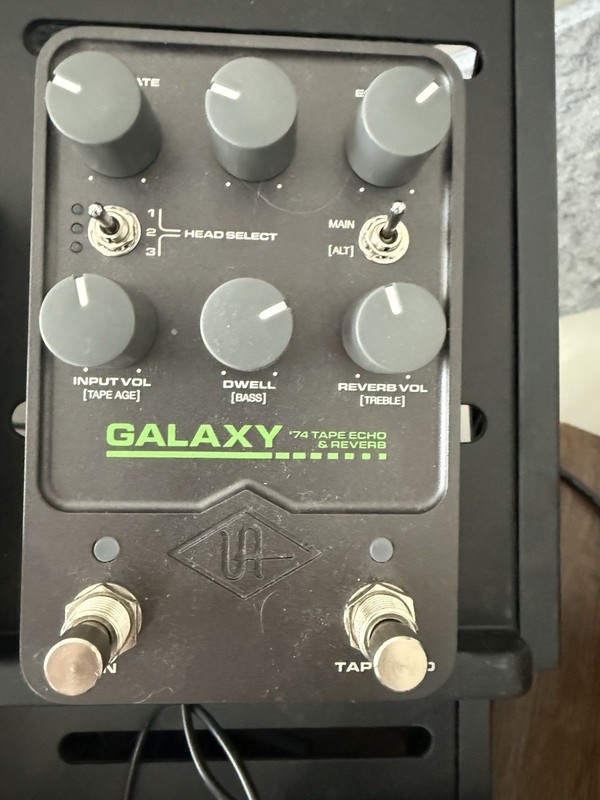 Universal Audio UAFX Galaxy '74 Tape Echo & Reverb