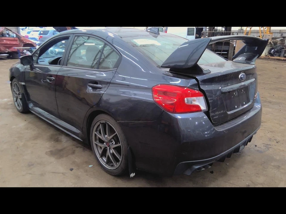 Carrier Rear Axle 2.5L Manual Transmission Fits 15-21 WRX 6828425 - Image 2 of 4