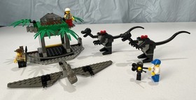 LEGO 1370 Jurassic Park III Raptor Rumble Studio 100% Complete + Manual & Box
