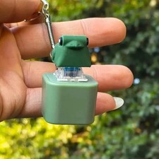 Frog Croaking Fidget Toy Adults Keyboard Clicker Frog Fidget Toys Fun Keychain