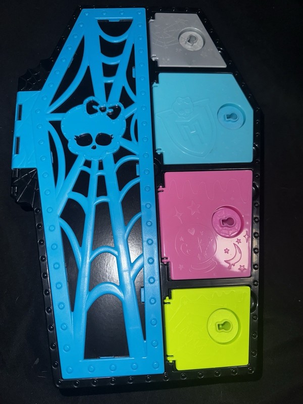 Monster High Frankie Stein locker case only