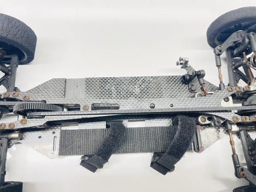 Serpent S411 1/10th 190mm Touring Car Roller/Rolling Chassis (SER400005) #8554 - Picture 9 of 14