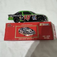 18 Dale Jarrett 1992 Racing Champions Bank Interstate Batteries Lumina 1/24