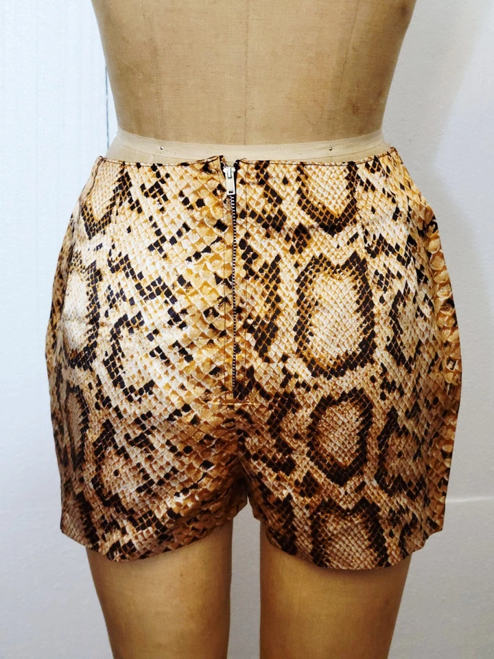 vintage 70s  satin snakeskin print shorts size small - Image 4 of 4
