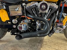 Black Wyatt Gatling 2 into 1 Exhaust Pipe Header Kit fits Harley Davidson