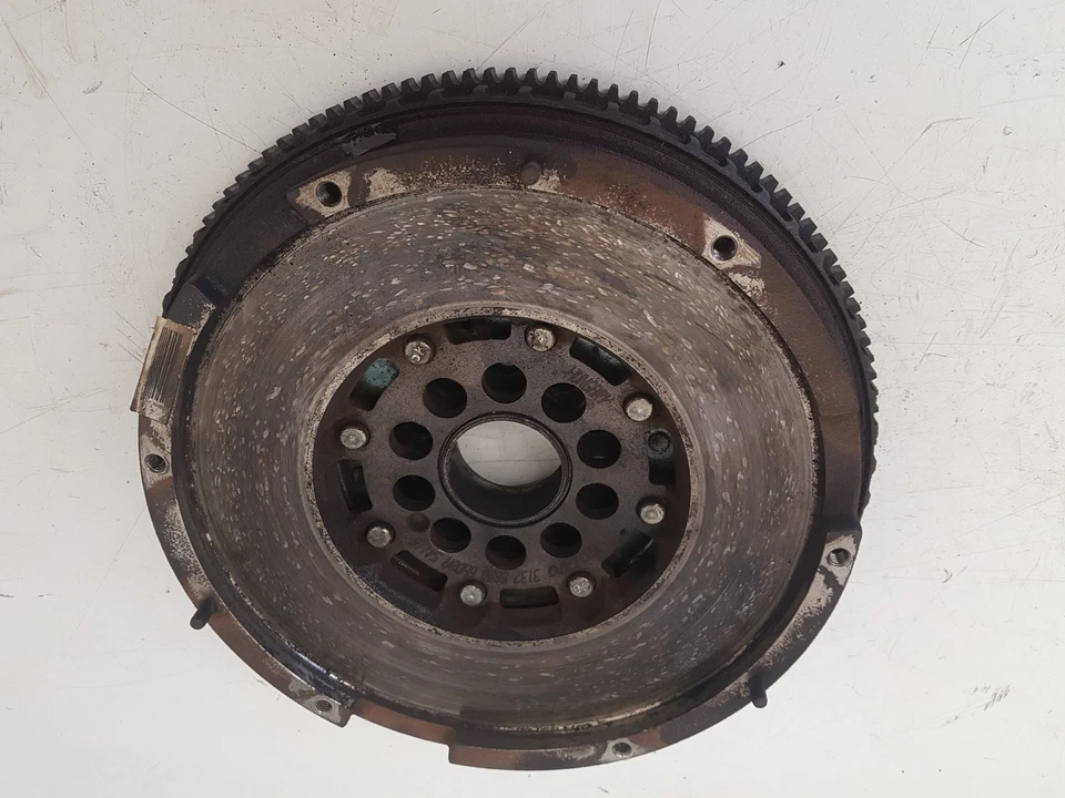 VOLVO V70 D3 FLYWHEEL DUAL MASS 31325680 2014-16 12-MONTH WARRANTY — 第 2/4 张图片