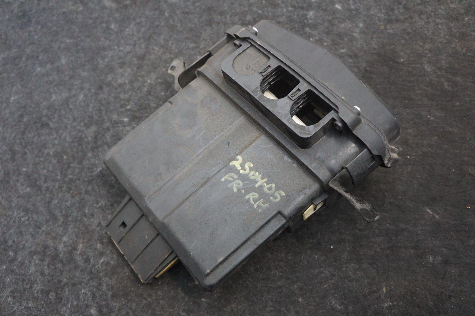 Front Right Engine E-box OEM 12907555166 Rolls Royce Ghost Series I 2009-2014