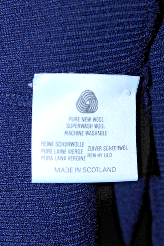 Pringle of Scotland Men's 42 in Navy Blue Sleeveless V-Neck Wool Vest - Picture 7 of 10