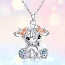 Cute Cow With Bowknot Pendant Necklace Cool Gift For Family Fashion Souvenir New