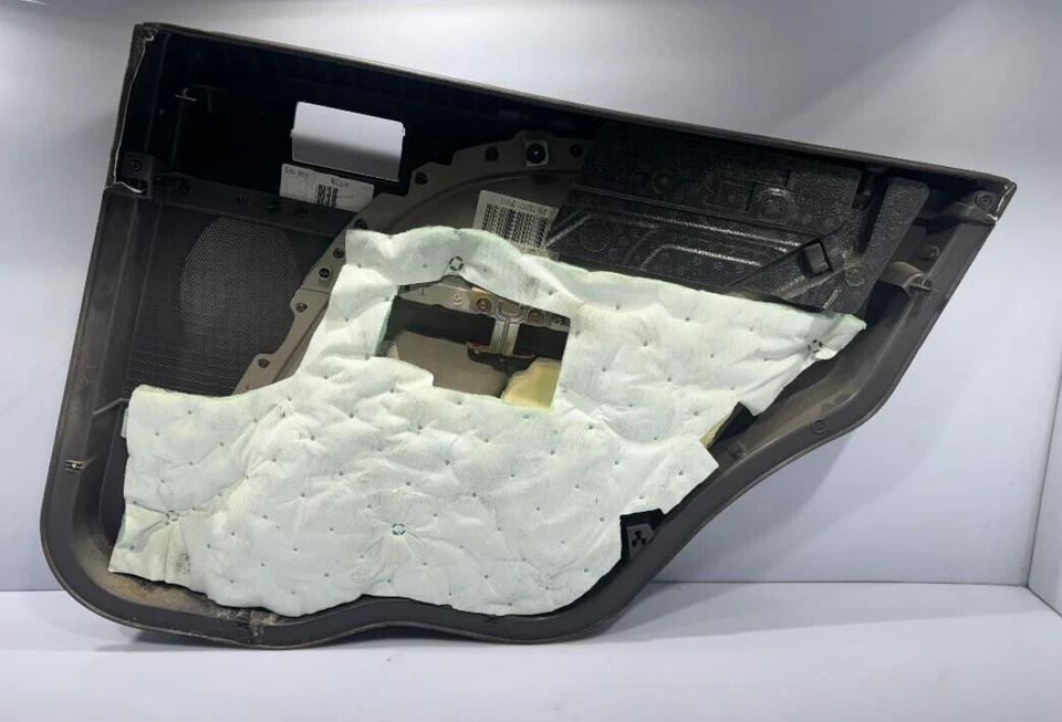 2008 THRU 2009 FORD TAURUS X LEFT REAR DOOR PANEL GENUINE OEM USED PART - Image 3 of 4