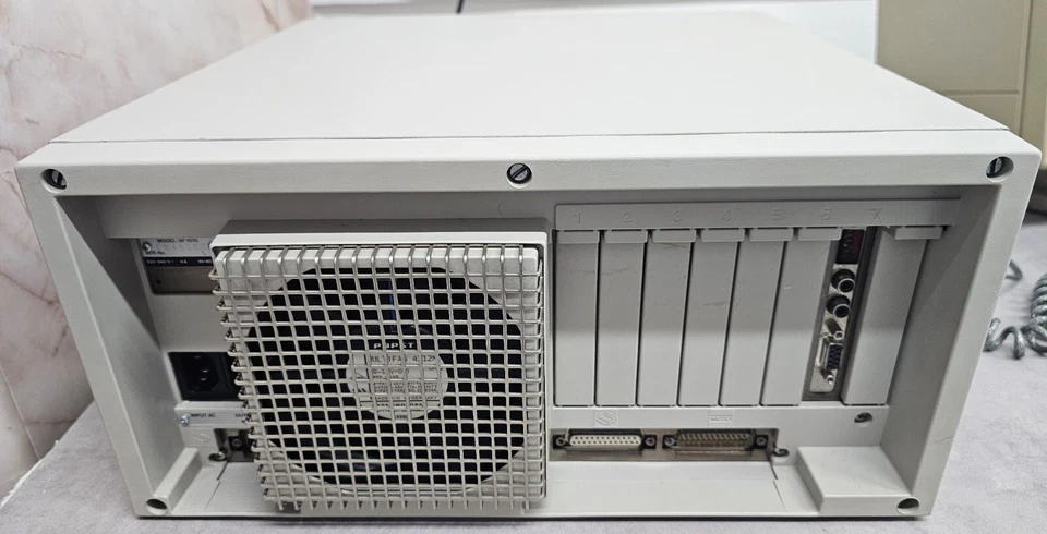 Olivetti M280 Personal Computer - Immagine 4 di 4