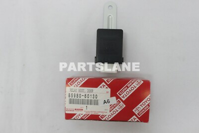 Toyota Land Cruiser FZJ71 OEM Genuine Door Control Relay 85980