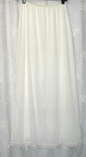 NEW LARGE VINTAGE LORRAINE WHITE SILKY NYLON 39' LONG KICK SPLIT HALF SLIP