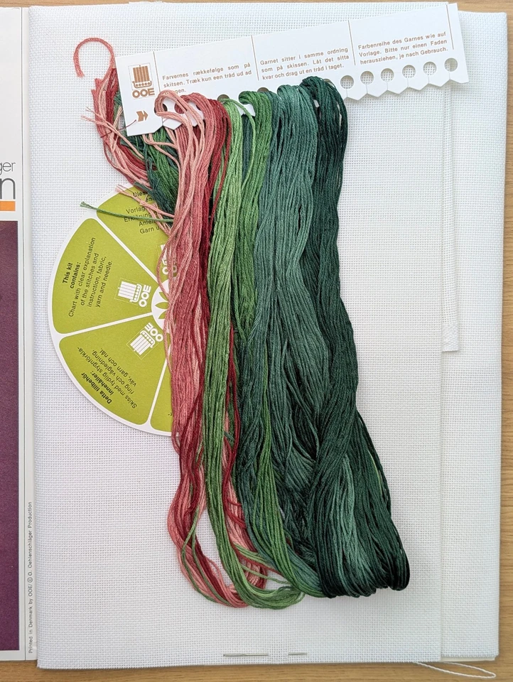 Oehlenschlager Design Cross Stitch Kit - Table Runner - Image 4 of 4