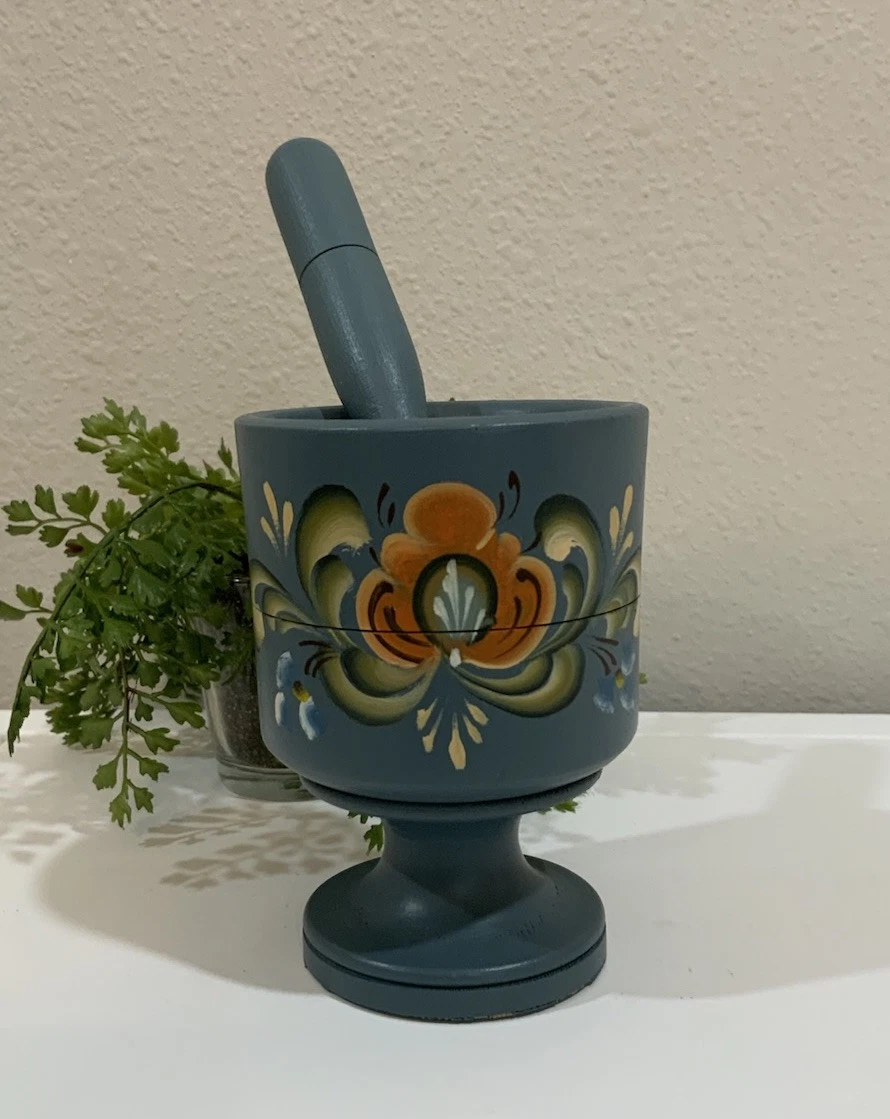 Vtg French Country Wood Hand Painted Blue Floral Botanical Mortar & Pestle Set