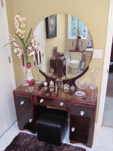 Antique Art Deco Restored Mirrored Vanity Table Boudoir Cherry Glass Top & Stand