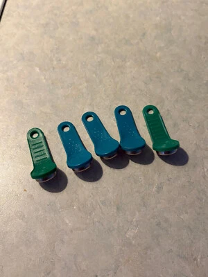 GAMES WAREHOUSE Genuine Paragon Quiz Machine 20,000 Credits Dongle