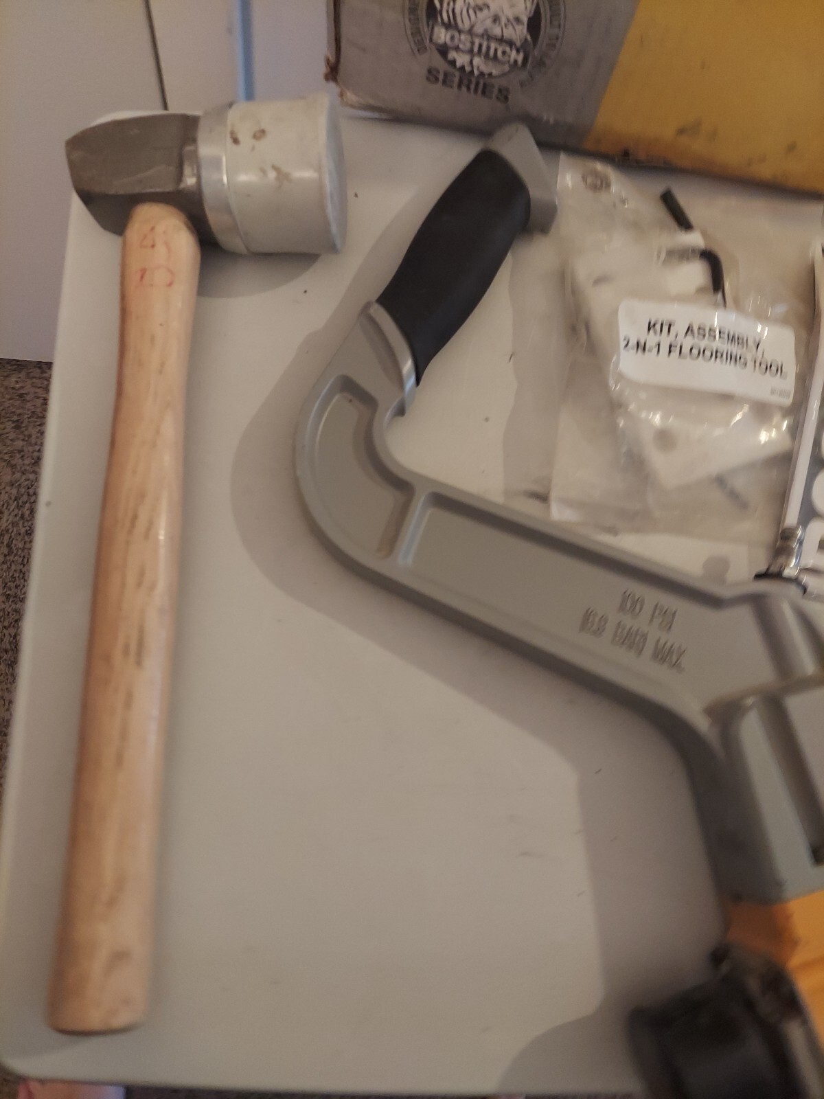 BOSTITCH Flooring Nailer/Stapler 2in1 BTFP12569 with Mallet