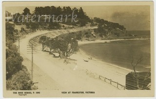 The beach at Frankston Victoria. C. 1916. Original real photo postcard.