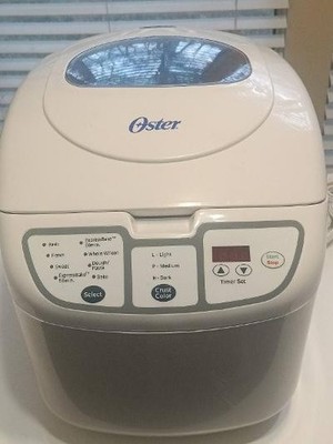Oster 58-Minute ExpressBake Bread Maker   Pre-owned, Works Great