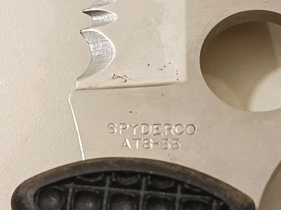 Vintage Spyderco Delica ATS-55 Blade Lock Folding Knife Black Japan Seki City - Image 4 of 4