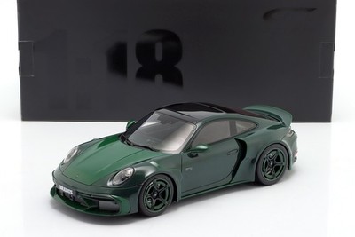 Porsche 911 Brabus 900 Rocket-R Baujahr 2024 gr�n 1:18 GT-Spirit