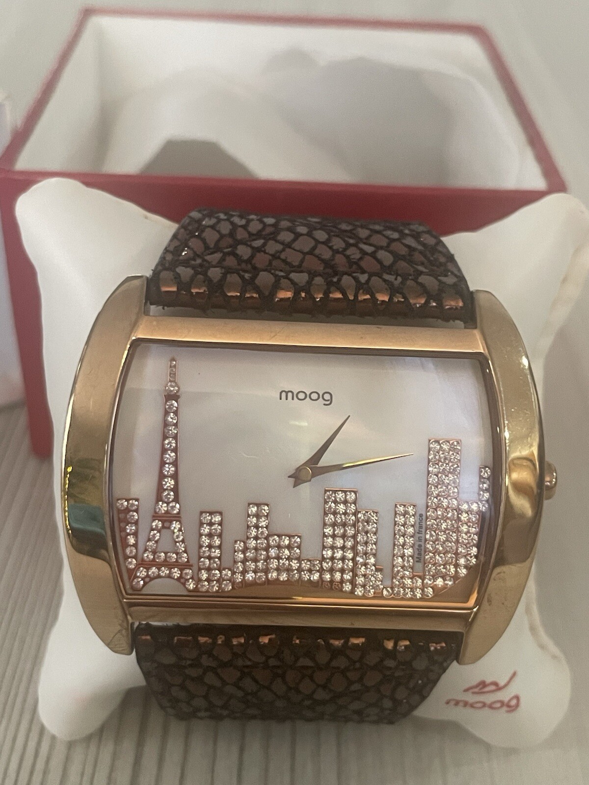 MOOG Paris SWAROVSKI Crystals SKYLINE M41882-002 LADIES WRIST WATCH