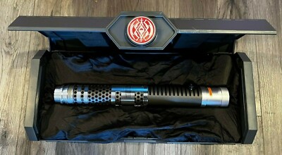 NEW DARTH MAUL SHADOW COLLECTIVE LEGACY LIGHTSABER HILT STAR WARS GALAXY'S EDGE