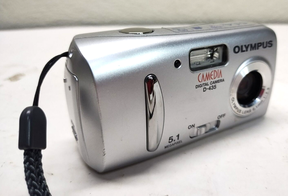 OLYMPUS CAMEDIA D435 5.1MP COMPACT DIGITAL CAMERA SILVER TESTED eBay