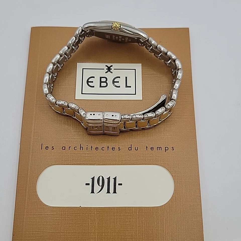 Vintage ladies ebel 1911 Classic 18k Gold Bezel With leather Case and Paper Chic - Image 4 of 4