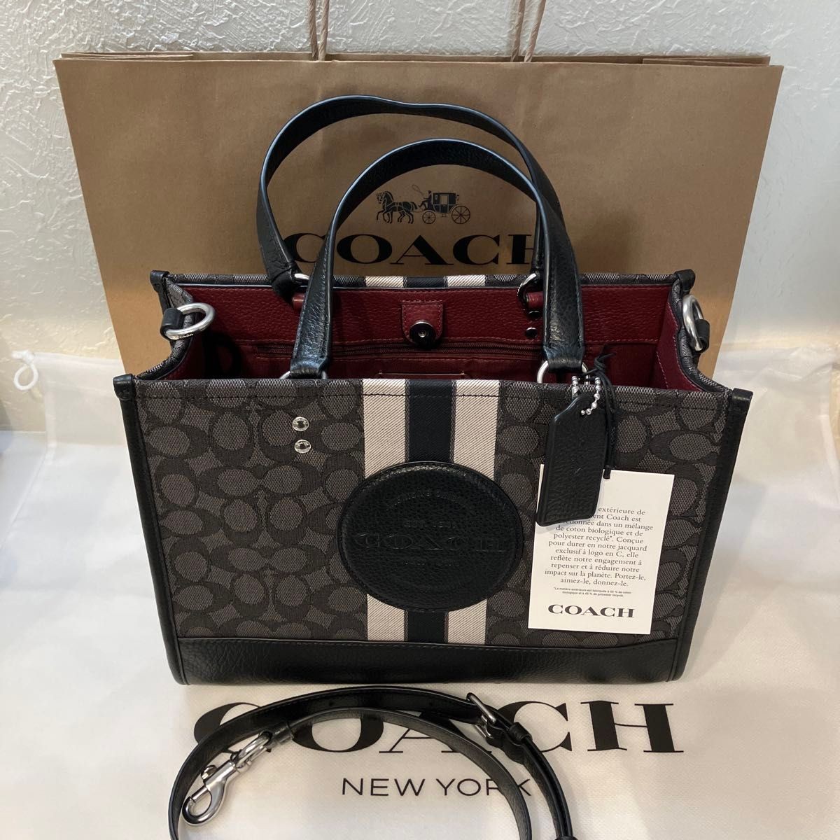 COACH Dempsey 2-Way Tote Bag Carryall in Excellent Condition