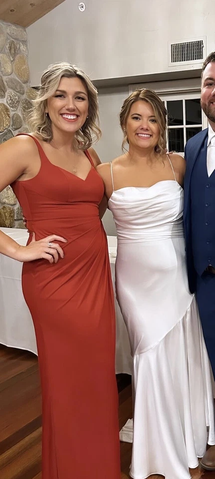 Vestido Azazie Verami Sirena Encaje Malla Hasta el Suelo Óxido Talla 8 Boda Foto 4 de 4