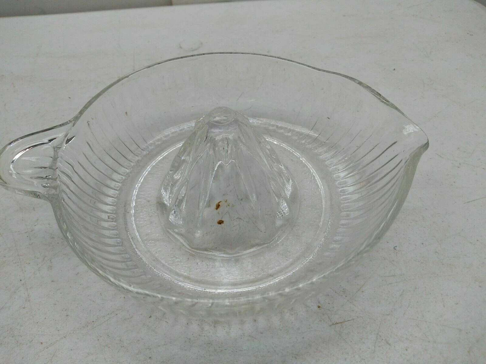 Glass Citrus Juice Extractor Press Juicer Orange Lemon Lime Squeezer
