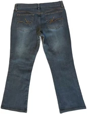 Daisy Fuentes Size 10 Denim Blue Jeans bootcut Medium Wash Stretch Jeans
