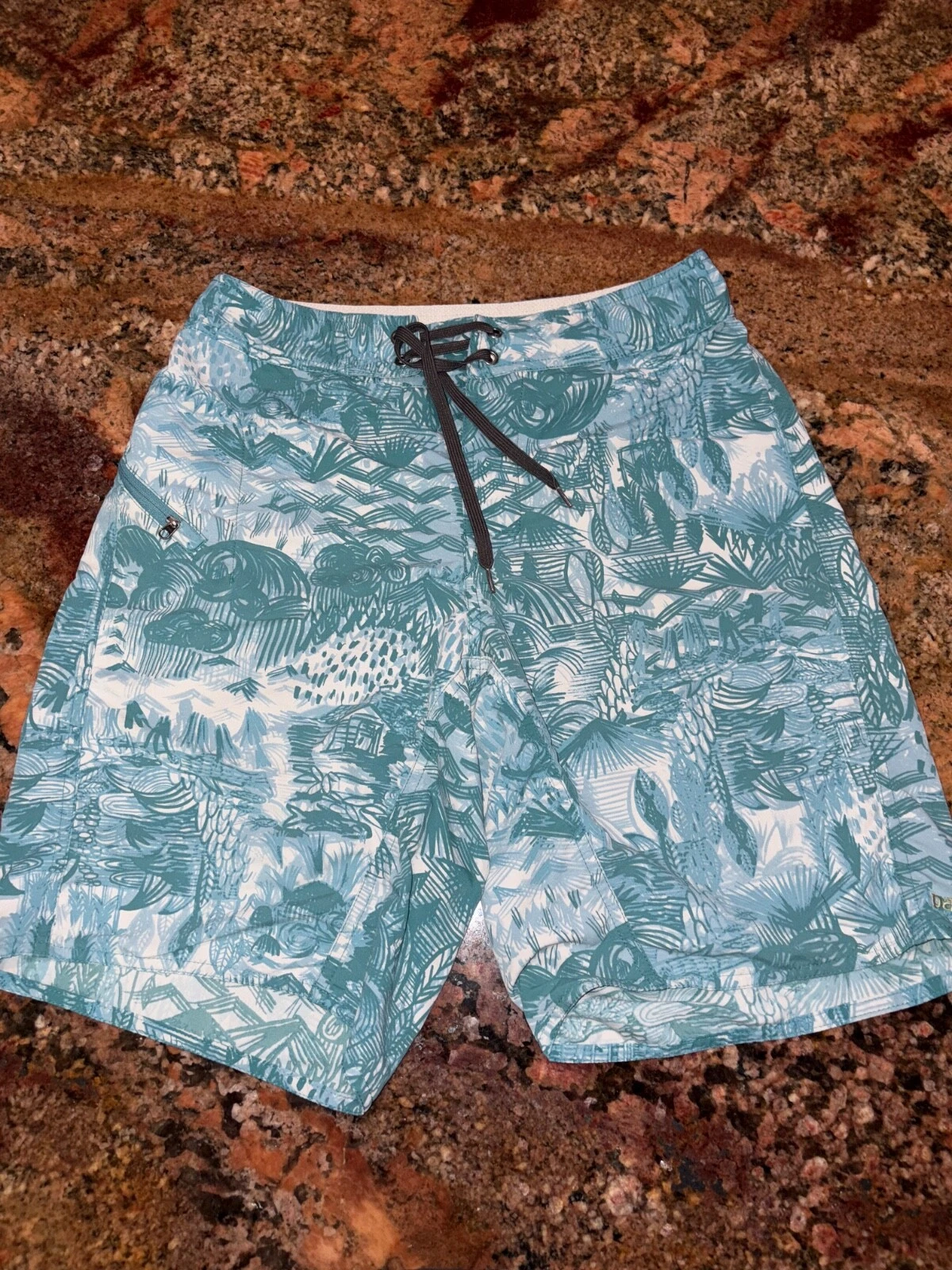 PATAGONIA MEN’S board short 28 men’s FISH ALL OVER PRINT Hawaiian aqua