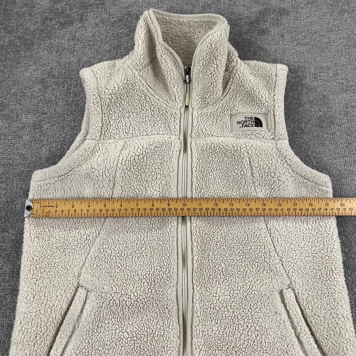 ★THE NORTH FACE★ Evergreen Sleeveless CREAM s-l1200.jpg