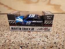 Martin Truex Jr 2020 1:64 19 Auto Owners Insurance Camry by Action Racing
