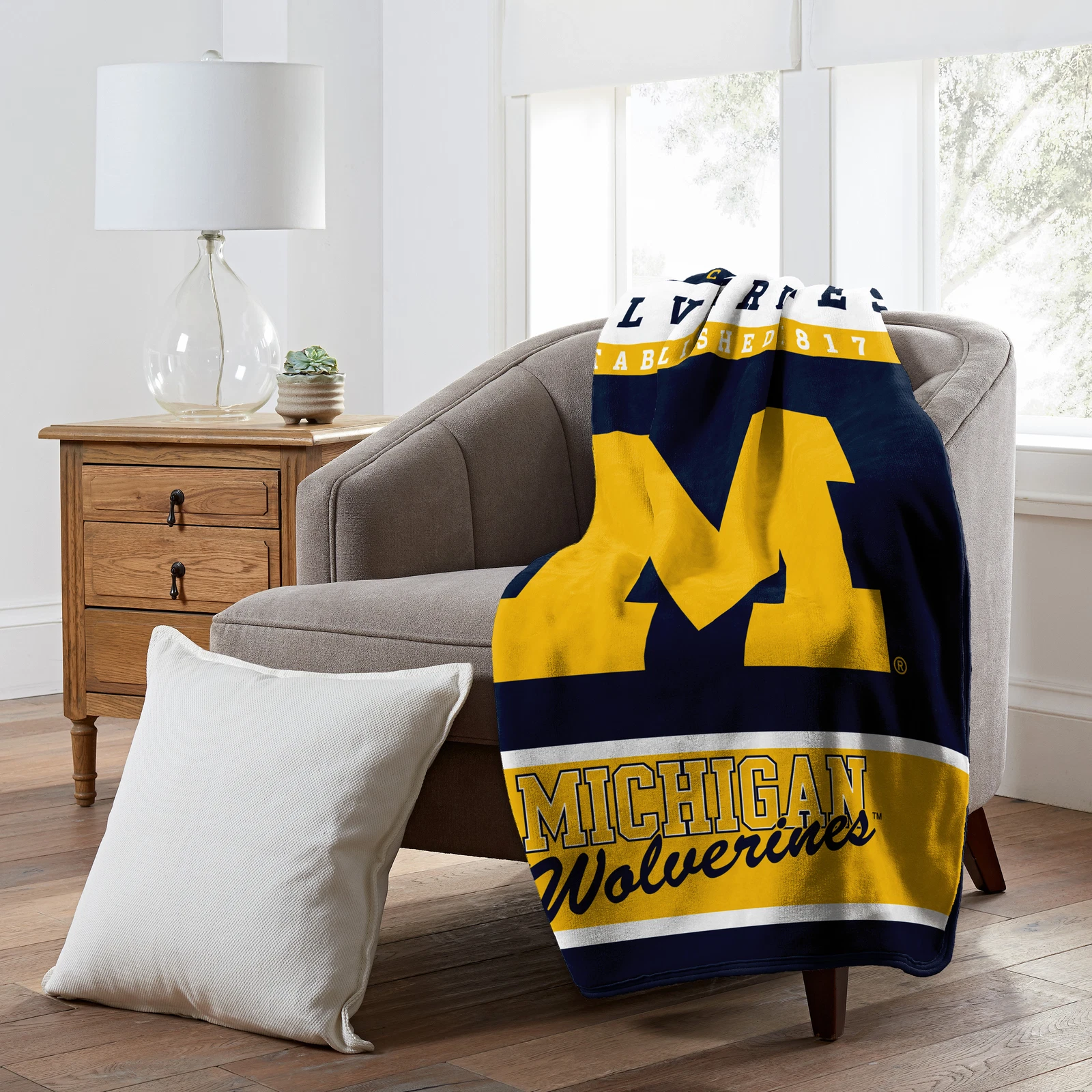Northwest Michigan Wolverines Raschel Throw Blanket