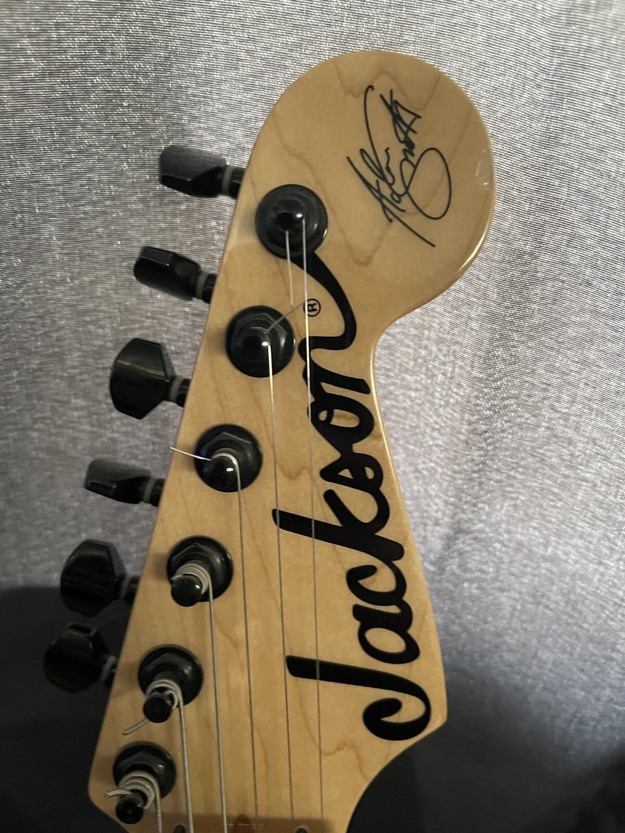 ギター Jackson ADRIAN SMITH IRON MAIDEN IRON MAIDEN ADRIAN SMITH JACKSON UNBOXING - YouTube