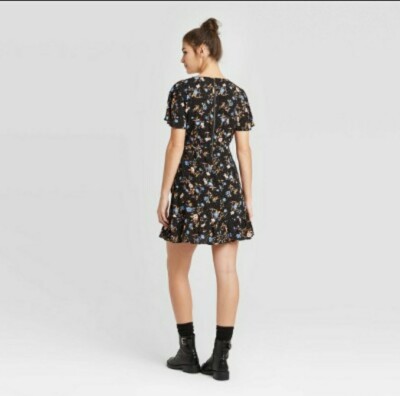 Womens Xhilaration Floral Print Short Sleeve V-Neck Wrap Mini - Main Image