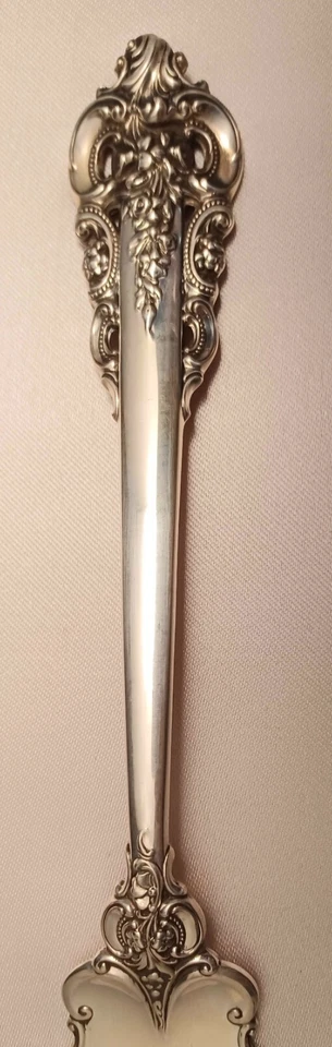 Tenedor de carne fría Grande Baroque de Wallace Sterling - 8 1/8" Foto 3 de 4