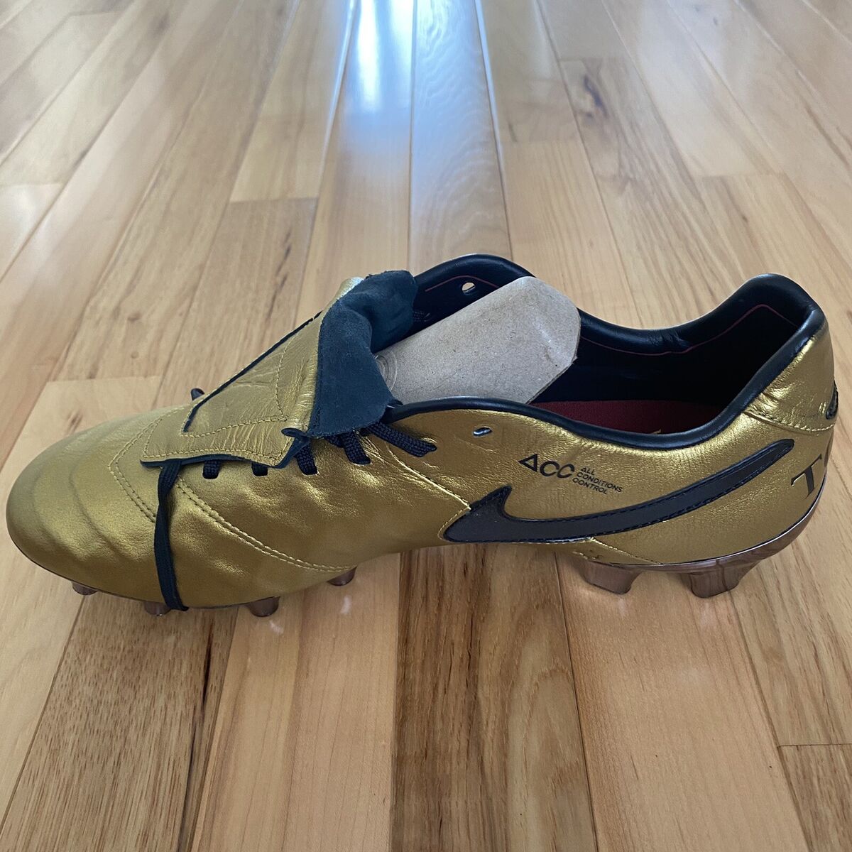 NIKE TIEMPO LEGEND VI SE FG TOTTI X ROMA AA0612 706 LIMITED NIKE TIEMPO LEGEND VI SE FG TOTTI X ROMA AA0612 706 LIMITED