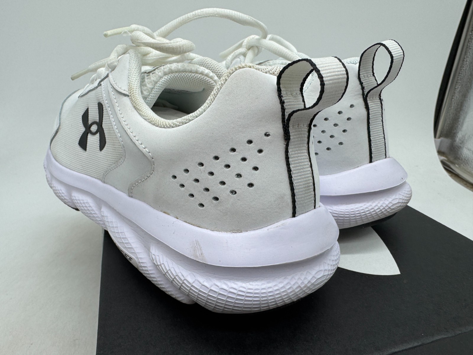 Under Armour Charged Assert 9 Running Sneakers Wo… - image 4