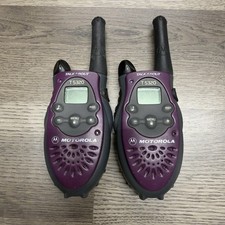 Motorola Talk About T 5320 Two Way Radios Walkie Talkies Working PAIR No Battery